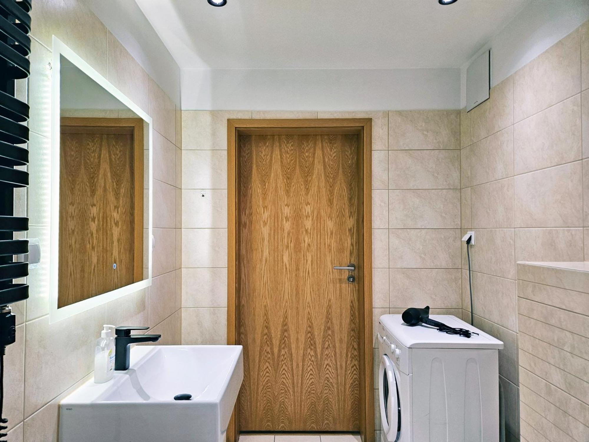 Old Town Plaza Apartment كراكوفيا المظهر الخارجي الصورة